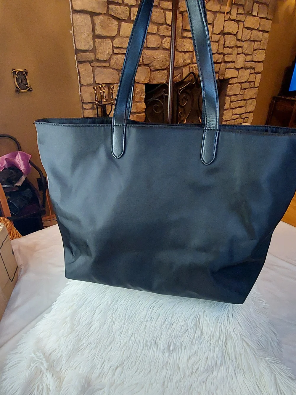 DKNY Large Black Nylon Shoulder Tote Bag Like New